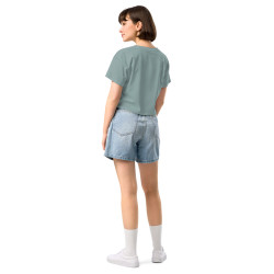 Crop top "Estrasse" — L'élégance du style, l'insolence du mot