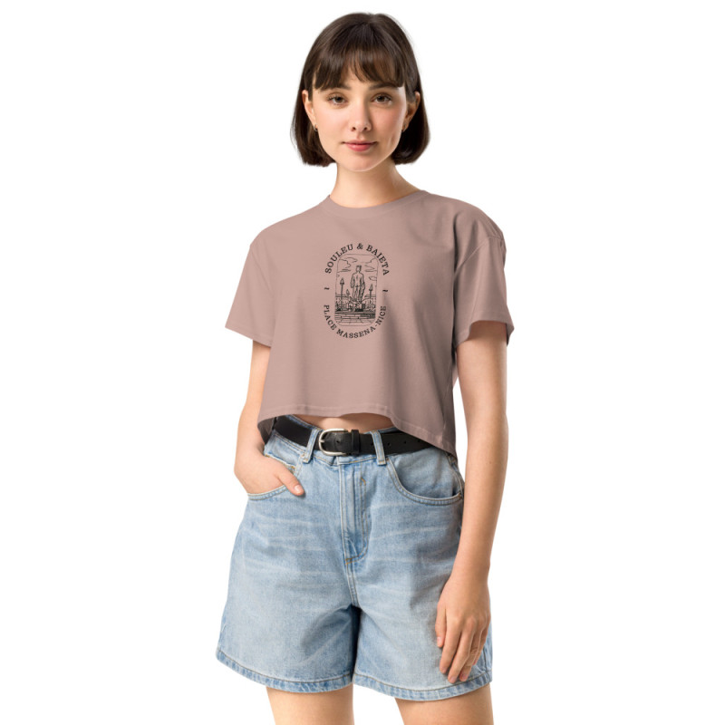 Crop Top Place Masséna à Nice – Élégance Méditerranéenne pour un Look Estival Crop Top Place Masséna à Nice – Élégance Méditerranéenne pour un Look Estival