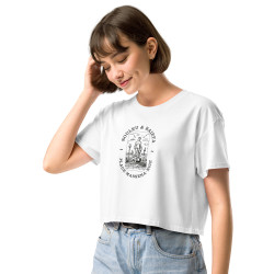 Crop Top Place Masséna à Nice – Élégance Méditerranéenne pour un Look Estival