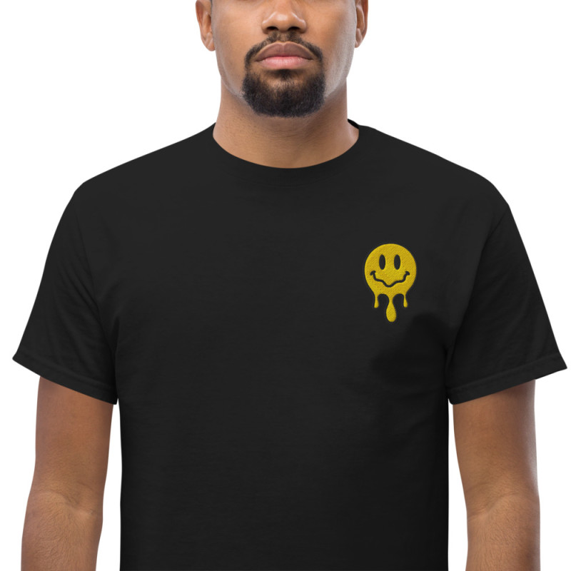 T-shirt "Adieu Barraca – Che Cagnard" (brodé & imprimé) T-shirt "Adieu Barraca – Che Cagnard" (brodé & imprimé)