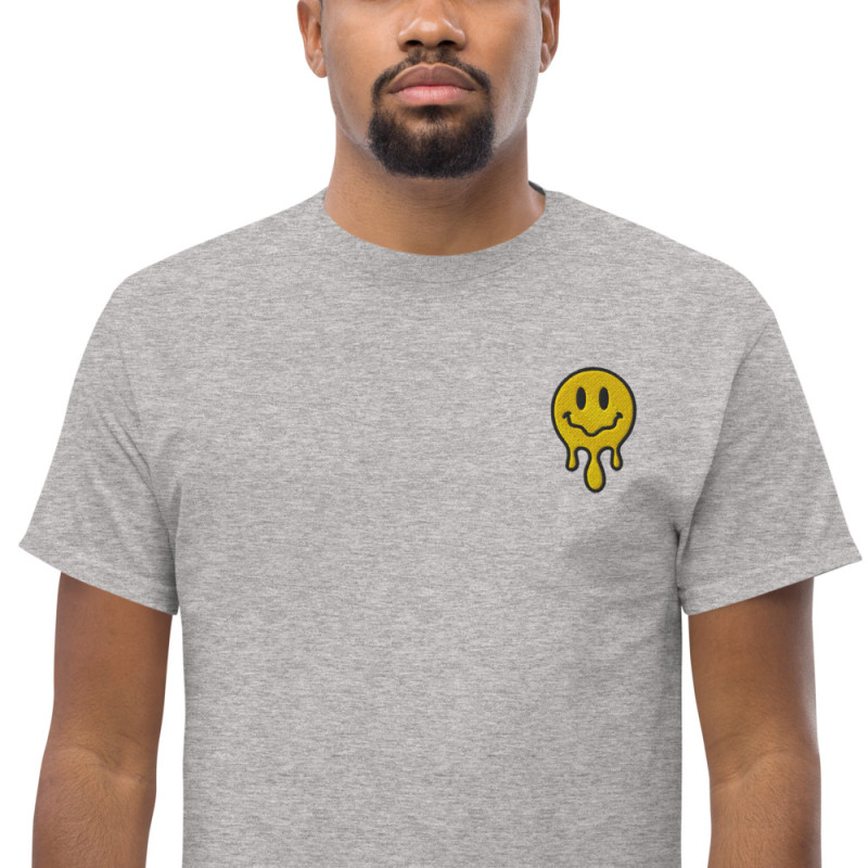 T-shirt "Adieu Barraca – Che Cagnard" (brodé & imprimé) T-shirt "Adieu Barraca – Che Cagnard" (brodé & imprimé)