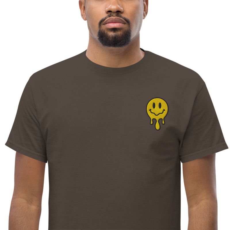 T-shirt "Adieu Barraca – Che Cagnard" (brodé & imprimé) T-shirt "Adieu Barraca – Che Cagnard" (brodé & imprimé)